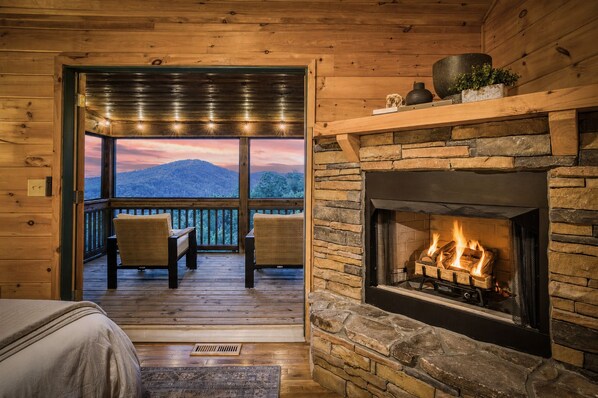 Interior - Thoughtfully updated cabin with mountain views, screened decks, hot tub (Blue Ridge)
