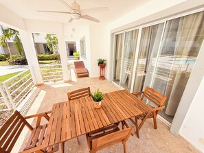 Outdoor dining - PALM Suites Villas HOTEL & SPA  (Punta Cana)