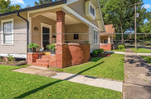 Beautifully Restored Historic Craftsman Bungalow