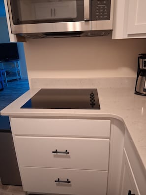 Unclassified image, 4 of 11, button - Cozy 1-bedroom condo in gorgeous Ocean City with AC (Ocean City)