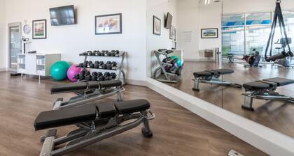 Accessible Suite in Saskatoon | Free Breakfast!