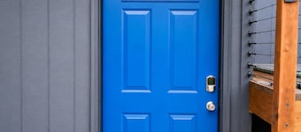The Little Sound Retreat, Room Rental Close to PSNS, Ferry & More!