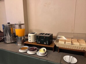吃到飽自助式早餐