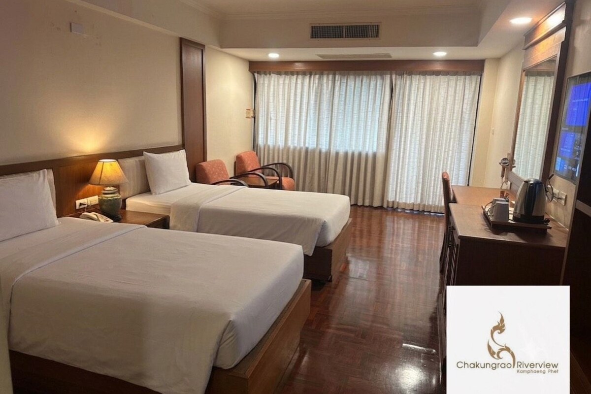 Deluxe Twin Room, Balcony, River View | Television