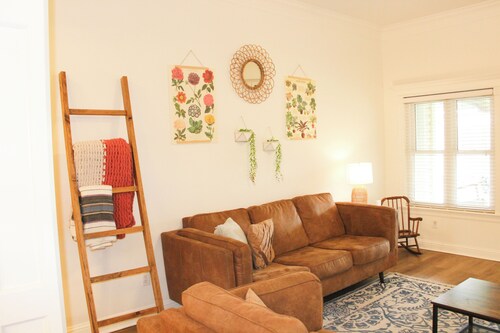 Aryn Ridge House / 3BR / Near Casinos & Interstate