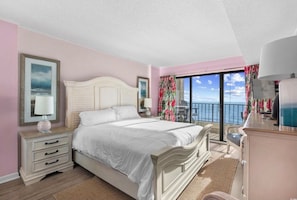 Unclassified image, 4 of 30, button - Ocean View Condo w/ Elevator & Pool; Steps to the Beach (Murrells Inlet)