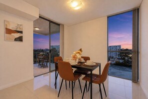 Dining - The Grove | Airport-side Urban Escape (Mascot)