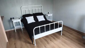 Room - Vrbo Property (Guadalajara)