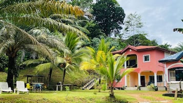 Fachada da propriedade
