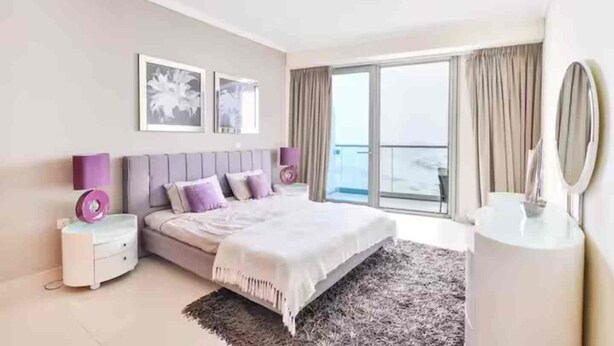 Room - Luxury 1BR Ocean Heights, 64th Floor Panoramic Sea and Palm Views with Jacuzzi (Dubai)