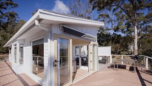 Unclassified image, 2 of 68, button - Graceys Beach House Dennes Point (Kingborough)