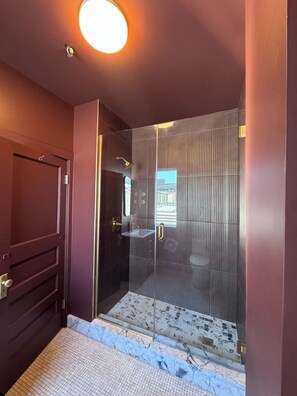 Unclassified image, 4 of 32, button - Skyline Haven: Penthouse-style Luxury Condo, Walk to CWS, Sleeps 16+ (Omaha)