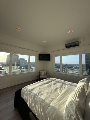 Unclassified image, 2 of 32, button - Skyline Haven: Penthouse-style Luxury Condo, Walk to CWS, Sleeps 16+ (Omaha)