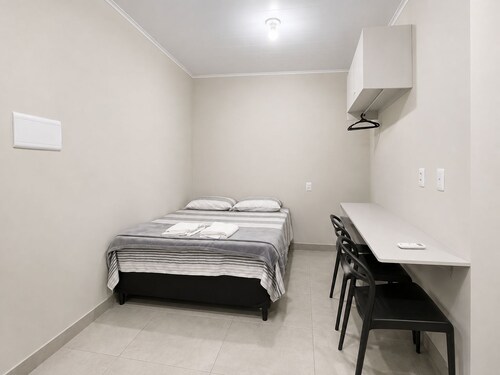 Fully equipped, new and cozy studio apartment 5 minutes from UFMS.
