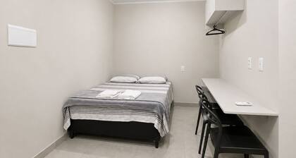 Fully equipped, new and cozy studio apartment 5 minutes from UFMS.