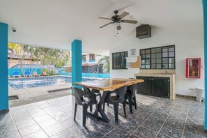 Unclassified image, 5 of 24, button - Golden Lasso Pool Oasis: Las Palmas Steps to Beach (Playa del Coco)