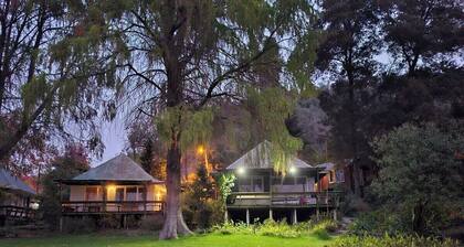 Laguna de Aculeo Lakefront Cabin, Pool & Pets