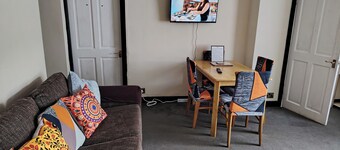 Cosy Cottage Retreat in Huddersfield