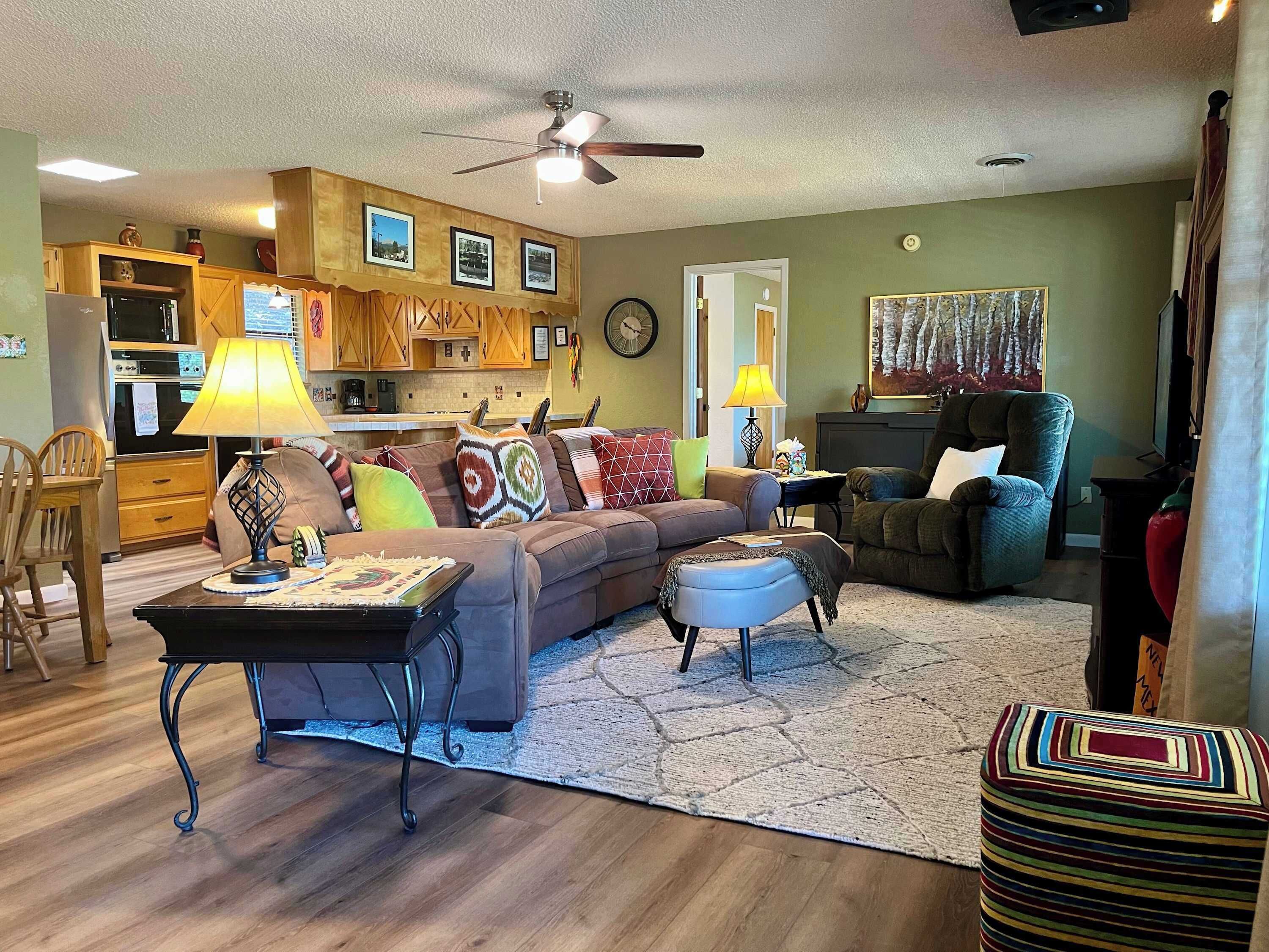 TV, fireplace, offices