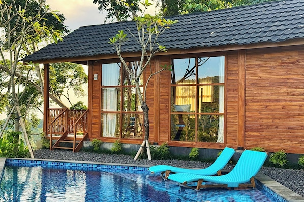 Ảnh chưa phân loại, 1 trong số 62 ảnh, nút