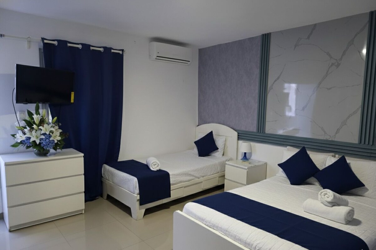 Studio, Balcony, Pool View | Free WiFi