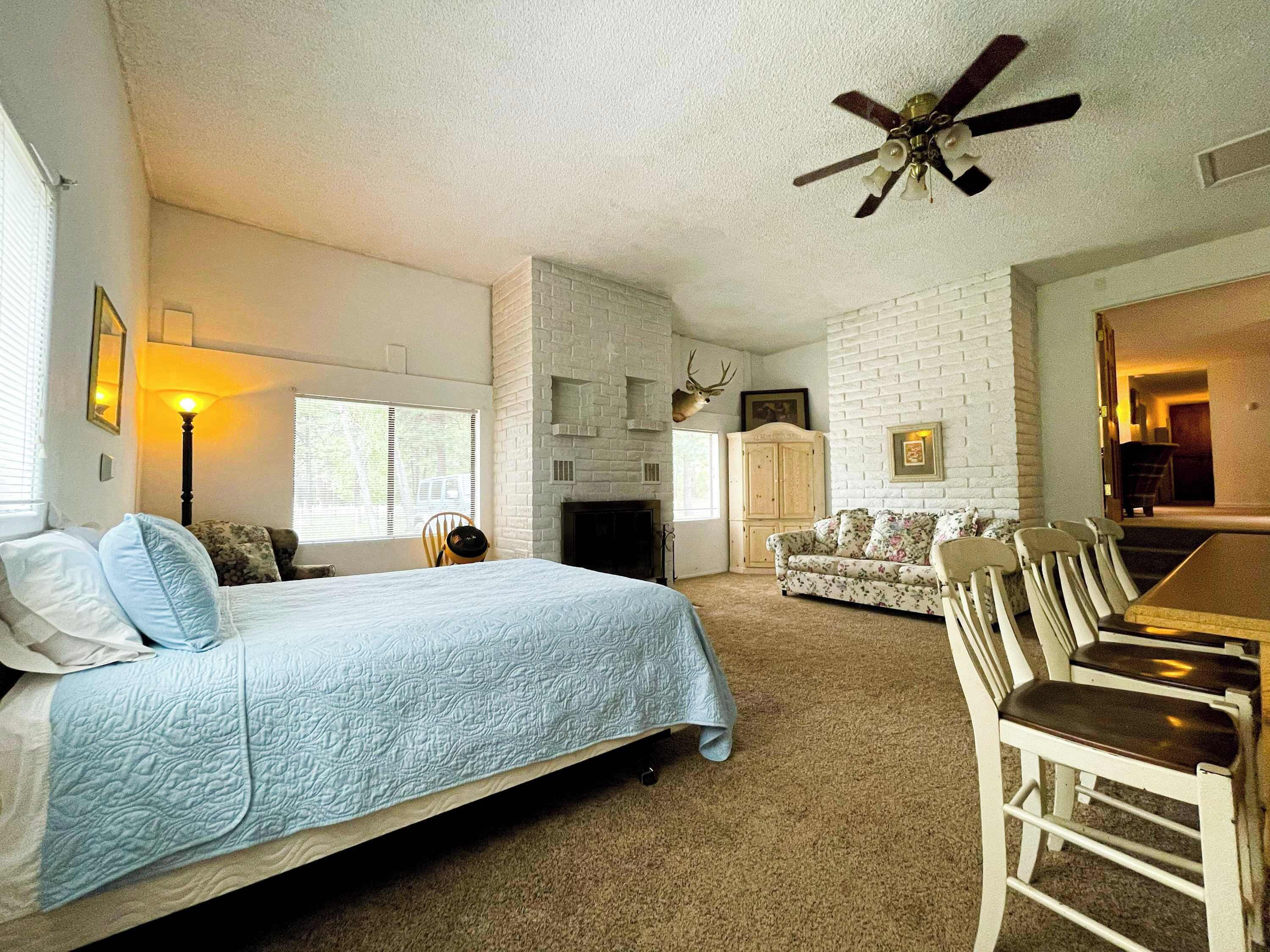 4 bedrooms, iron/ironing board, travel cot, WiFi