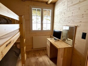 Unclassified image, 4 of 35, button - Chalet Waldhüsli (CharmingStay), (Flumserberg Tannenboden), by Interhome (Flumserberg Tannenheim)