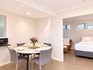 Unclassified image, 3 of 16, button - 1Bed 1Bath Ground floor West End (West End)