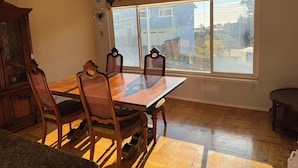 Unclassified image, 3 of 4, button - Quiet Peninsula Home: 3BR, Office, 5 Min to SFO (san bruno)