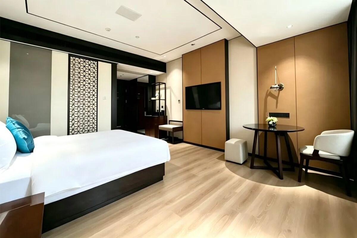Desk, laptop workspace, blackout curtains, free WiFi
