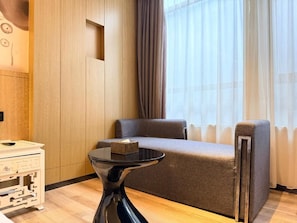 Living area - Paco Hotel Shuyin Road Guangzhou (Guangzhou)