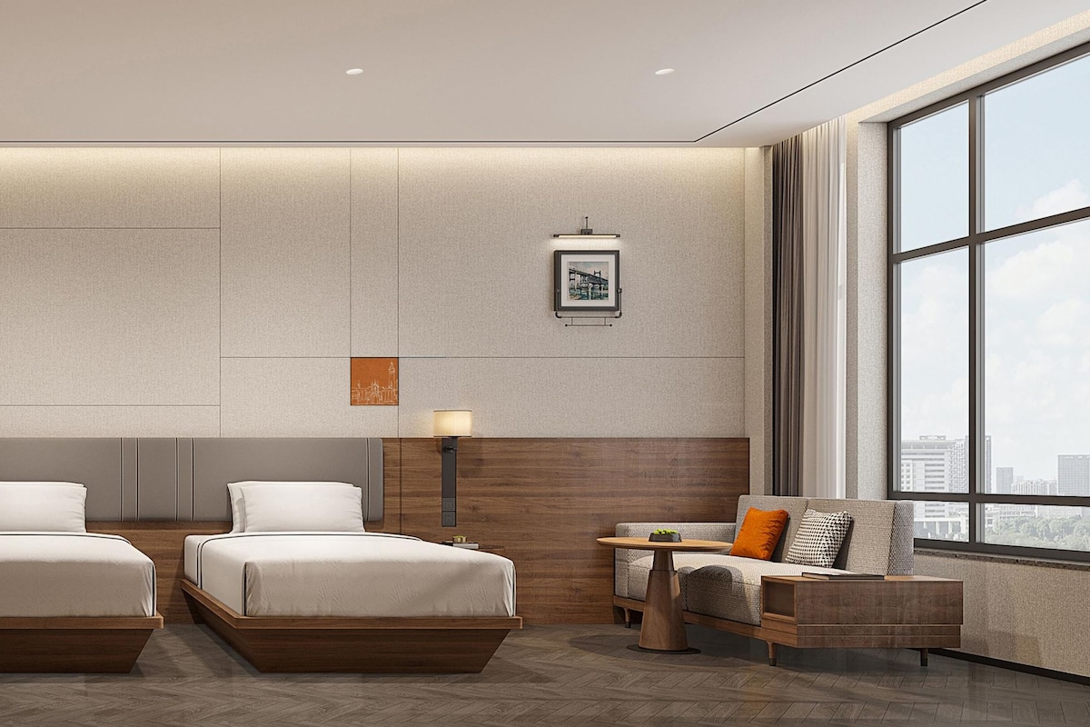 Superior Twin Room, 2 Double Beds, City View