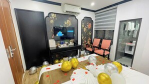 Basic Double Room | Spa - King Luxury Hotel (Tu Liem)