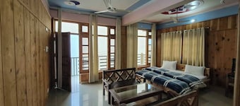 Hotel Hill Paradise at Nagthat,Chakrata