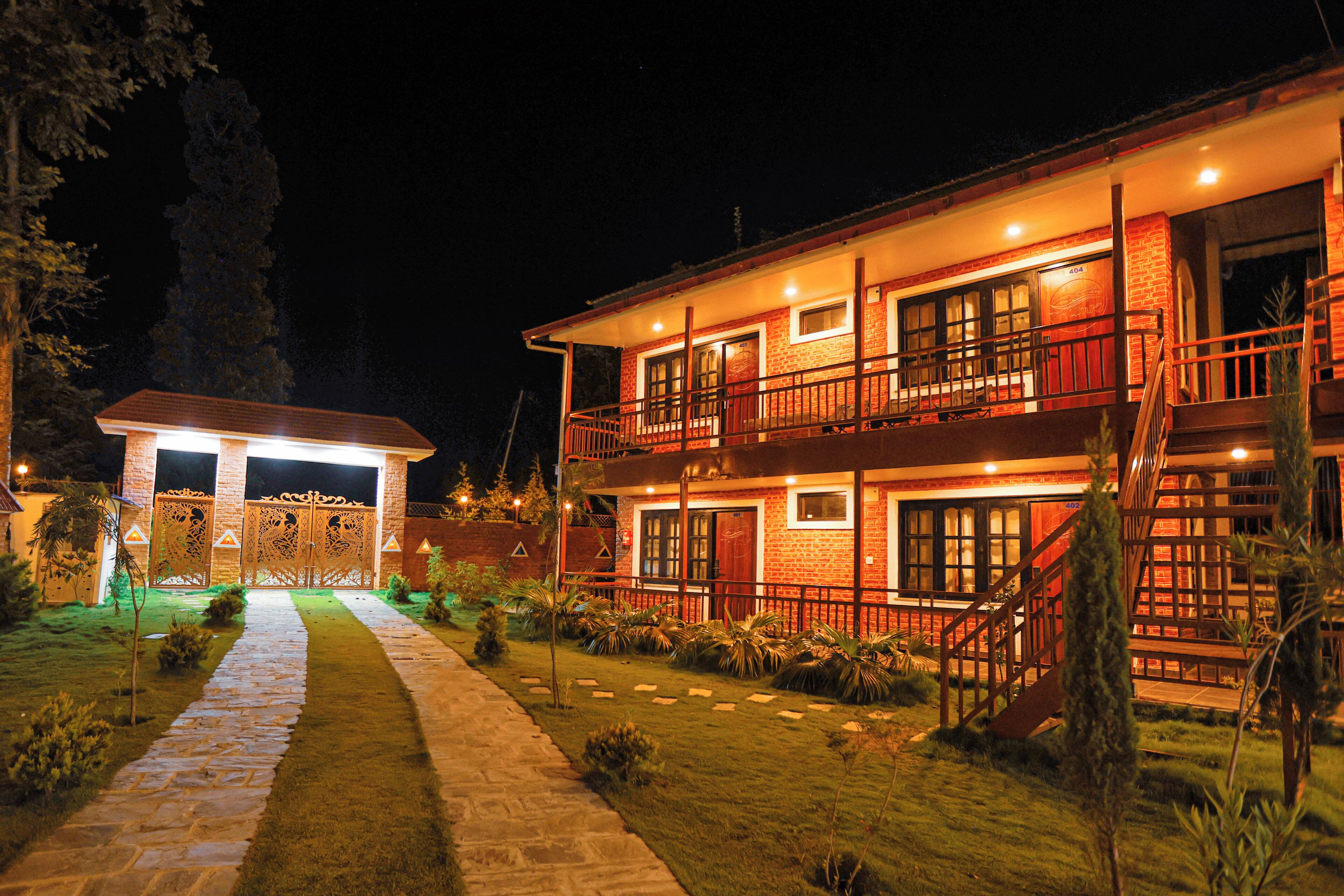المنشأة من الخارج