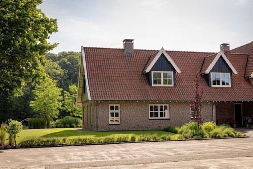 Family Homes - Luxury Farmhouse