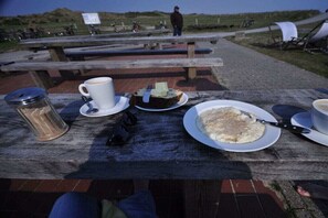 Outdoor dining - "Seestern", in the House of Recreation (Juist)