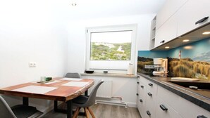 Dining - Holiday apartment with 2 bedrooms (Hörnum \/ Sylt)