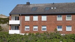 Exterior - Holiday apartment with 2 bedrooms (Hörnum \/ Sylt)