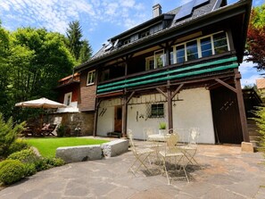 Unclassified image, 3 of 24, button - Vrbo Property (Sankt Blasien)
