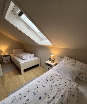 Untagged - Holiday apartment with 2 bedrooms (Midlum)