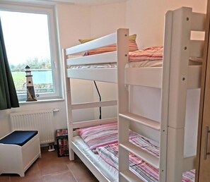 Room - Holiday apartment with 2 bedrooms (Großenbrode)