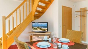 Dining - Holiday apartment in List with swimming pool (List)