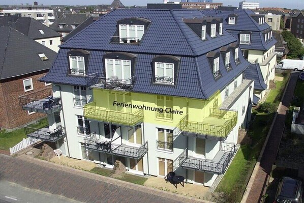 Exterior - Holiday apartment in Sylt with swimming pool (Sylt)