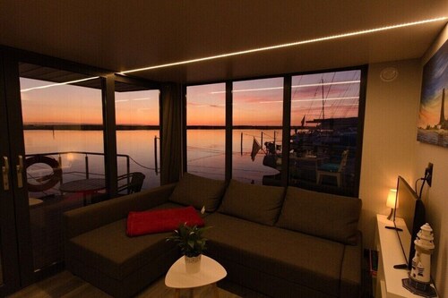 Houseboat in Wendtort with swimming pool
