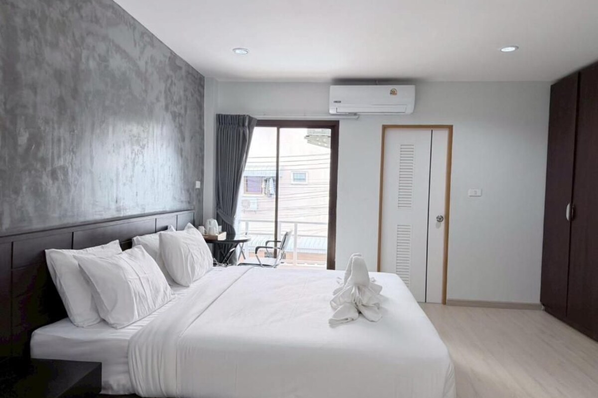 Deluxe Double Room, Balcony