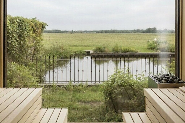 Property grounds - Canal Love 1||Krummhörn Greetsiel (Krummhörn Greetsiel)