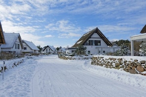 Unclassified image, 3 of 25, button - Kapitänsweg 28 in Karlshagen (Karlshagen (Ostseebad))