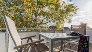 Outdoor dining - Holiday apartment with 1 bedroom (Zingst)