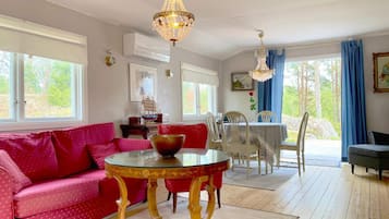 House | Interior